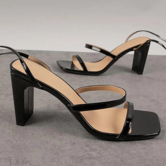 SHEIN GLOSSY STRAPPY HEALS SEXY - Picture 2 of 2